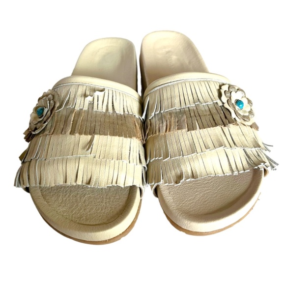 Manitobah Wasaga Fringe Slide US 10 Metallic Cream Turquoise Flower New - Picture 5 of 11